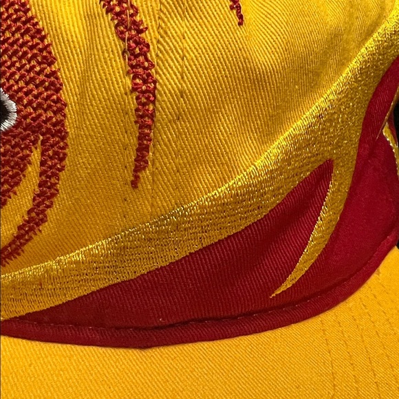 NWT Mitchell & Ness Yellow and Red Chiefs Cap - Picture 3 of 12